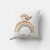 Coussin Oiseau mignon Sur Un Arc En Ciel Boho Avec Nourrit (Verso)
