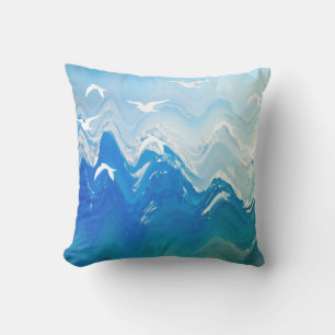 Coussin Oiseaux au-dessus des vagues de la mer