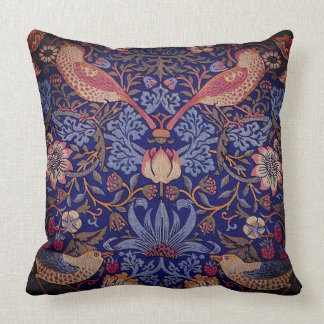 Coussin Oiseaux et tapisserie de fleurs