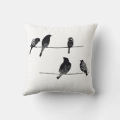 Coussin Oiseaux noirs à l'air porté par le fil (Verso)