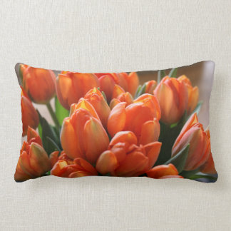 Coussin orange de tulipe