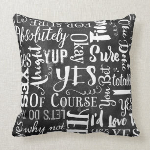 Coussin Oui oui OUI ! Carreau réversible lunatique