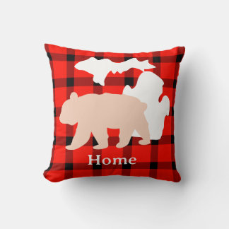 Coussin Ours du Michigan à la maison en carreau de buffle