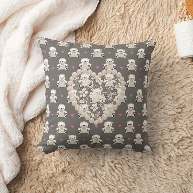 Coussin Ours en peluche et cœur (Créateur téléchargé)