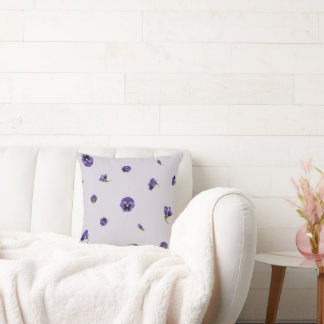 Coussin Pale Lavender Purple Japanese Pansy Floral Pattern
