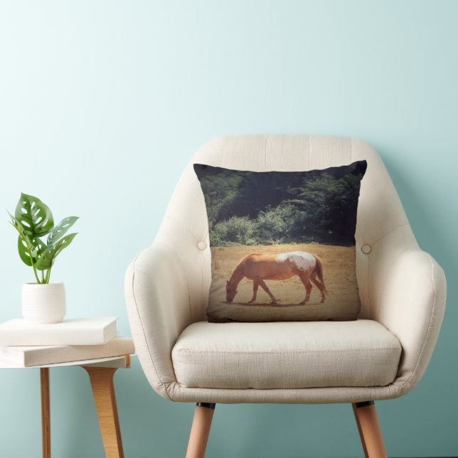 Coussin Palomino en pâture.... (Chaise)