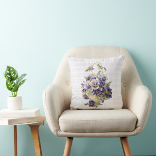 Coussin Panier en Pansy Violet sur dentelle Eyelet