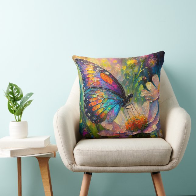 Coussin Papillon coloré et Fleurs sauvages à Sunrise (Chaise)