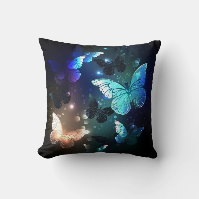 Coussin Papillon de nuit (Recto)