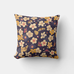 Coussin Papillon en fleurs de cerisier asiatique