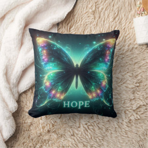 Coussin Papillon multicolore radiant représentant l'espoir