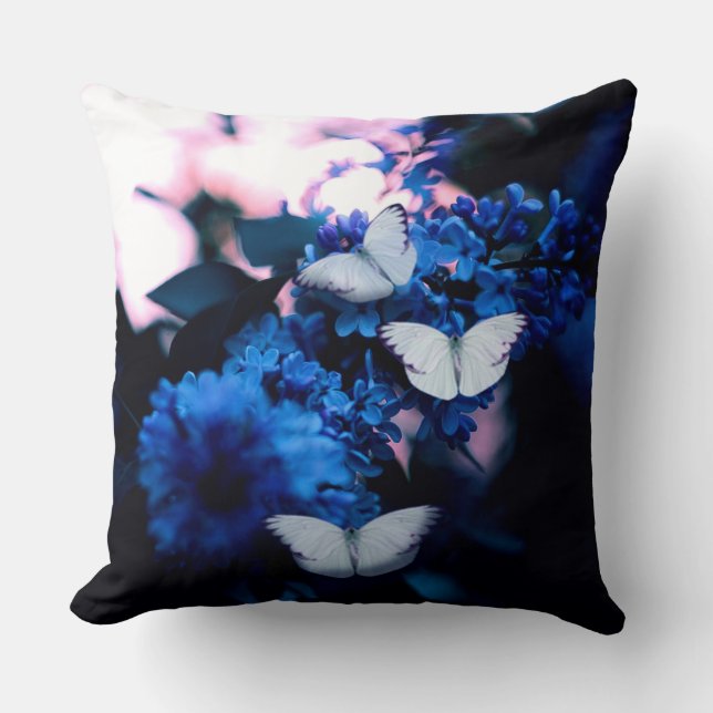 Coussin Papillons blancs Fleurs bleues, papillon (Recto)