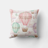 Coussin Papillons et ballons par Natasha Us (Verso)