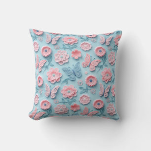 Coussin Papillons et Fleurs au Crochet Pastel