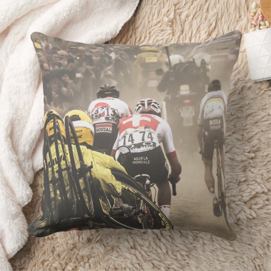 Coussin Paris Roubaix 2018 (Couverture)