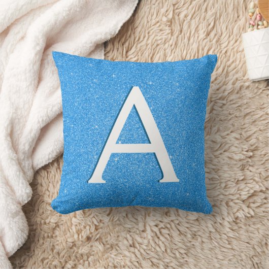 Coussin Parties scintillant Bleu Bébé Monogramme Accent in (Couverture)