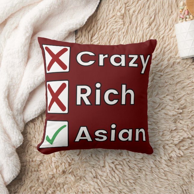 Coussin Pas Fou, Pas Riche, Juste Asiatique (Couverture)