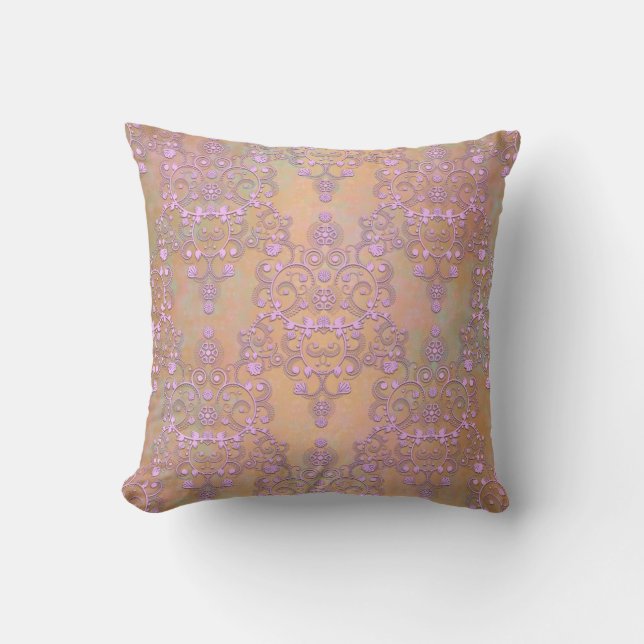 Coussin Pastel Lavender sur Peachy Gold Lace Damask (Recto)