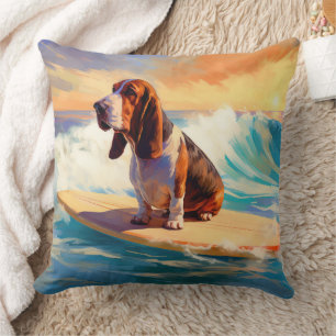 Coussin Peinture de Basset Hound faisant du Surf sur la Pl