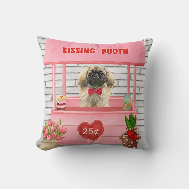 Coussin pekingese Chien Valentine's Day Kissing Booth (Recto)