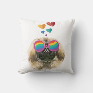 Coussin Pékinois avec coeurs Saint-Valentin
