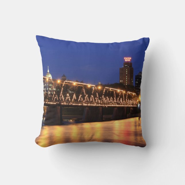 Coussin Pennsylvania State Walnut Street Bridge (Recto)