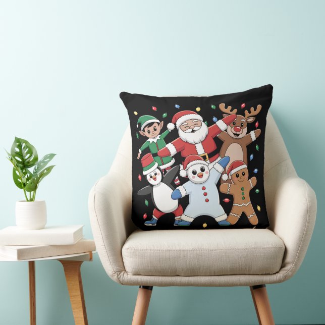 Coussin Père Noël dansant Elfe et ses amis (Chaise)