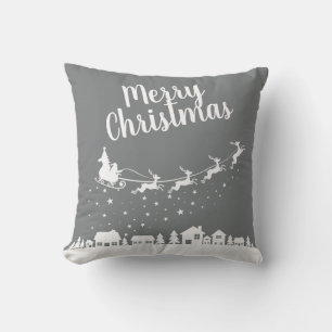 Coussin Père Noël de traîneau et rennes volant au-dessus d