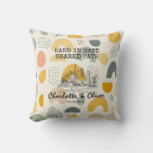 Coussin Personalized Modern Abstract Skyline Couple Pillow (Recto)