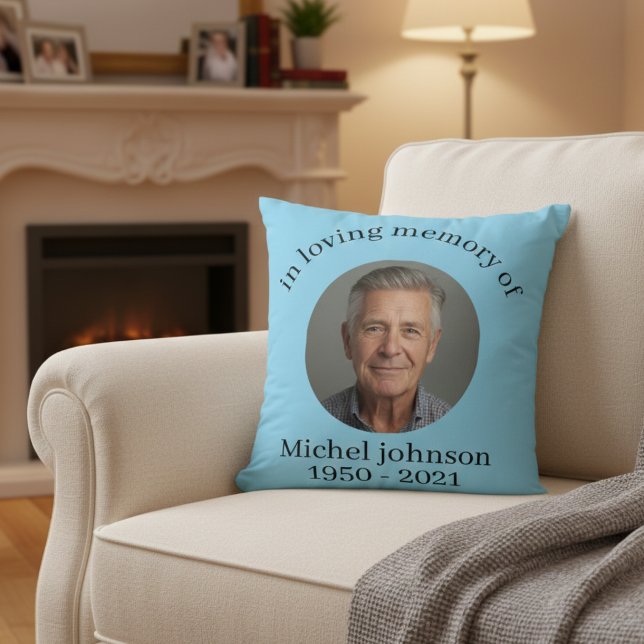 Coussin “Personalized Pillow in Memory of Michel Johnson” (Créateur téléchargé)