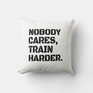 Coussin Personne S'en Fiche Travaille Plus Fort