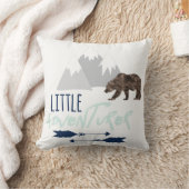 Coussin Petit aventurier en gris de marine et brume d'Aqua (Couverture)