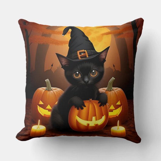 Coussin Petit chat noir avec chapeau de sorcière parmi les (Recto)