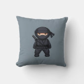 Coussin Petit guerrier ninja sur gris (Recto)