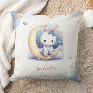 Coussin petit lapin blanc mignon assis sur la lune