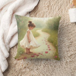 Coussin Petite fille aux coeurs roses sur un chemin droit