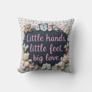 Coussin Petites mains petits pieds