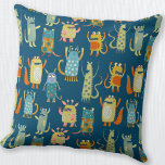 Coussin Petits monstres mignons<br><div class="desc">Une famille d'adorables petits monstres. Parfait pour Halloween,  ou toute autre période de l'année pour les amateurs de monstres et de petits monstres. Art original de Nic Squirrell.</div>