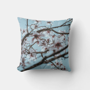 COUSSIN PHOTO DE FLEURS BLANCHES PETALÉES