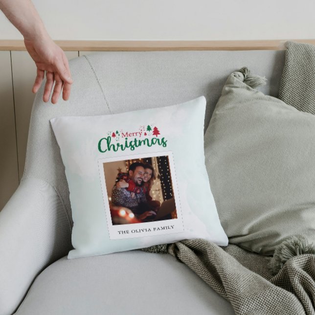 Coussin Photo moderne Joyeux Noël personnalisée (Modern Merry Christmas Photo Personalized Throw Pillow)