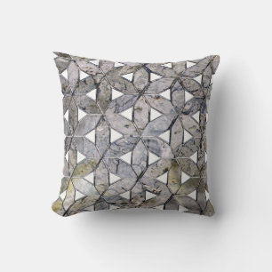 Coussin Pierre grise naturelle Mosaïque motif fleur de vie