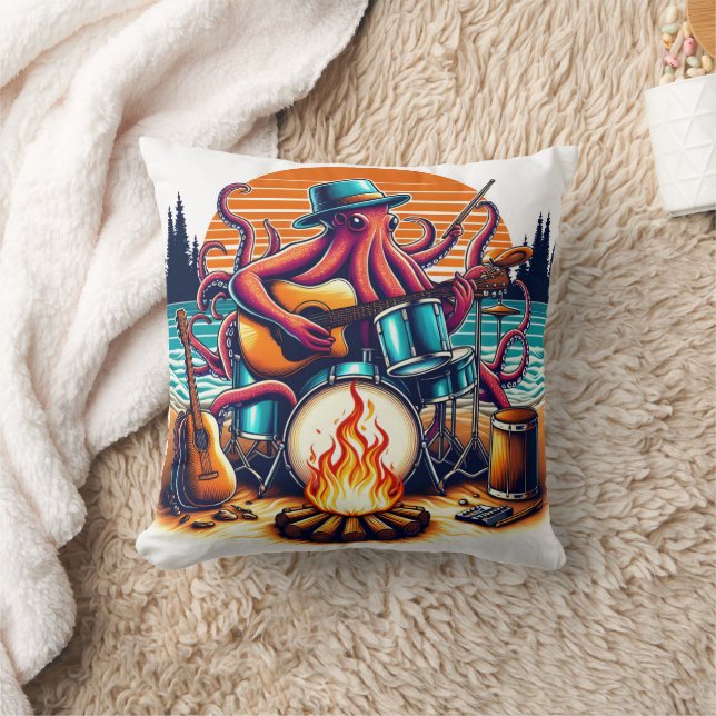 Coussin Pieuvre jouant de la musique par feu de camp sur l (Couverture)