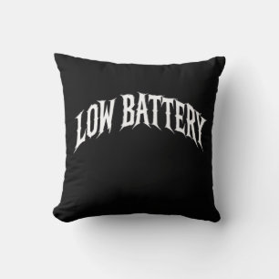 Coussin PILE ÉLECTRIQUE Faible conception de texte gothiqu