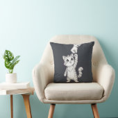 Coussin pillow - Fist Bump design (Chaise)