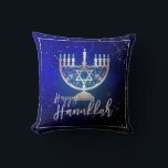 Coussin PixDezines Happy Hanoukka|Temple Menorah<br><div class="desc">PixDezines Happy Hanoukka|Temple Menorah avec un arrière - plan amovible. Copyright © 2008-2018 PixDezines.com™ et PixDezines™ sur Zazzle.com. Tous droits réservés.</div>