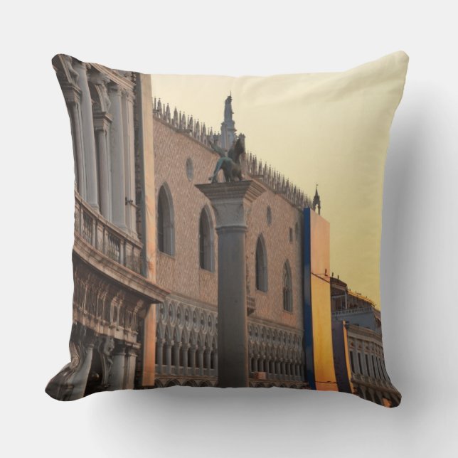 Coussin Place Saint-Marc, la place Saint-Marc, Venise (Recto)