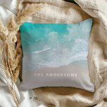 Coussin plage de sable tropical océan vagues ensoleillées<br><div class="desc">plage de sable tropical océan soleil vagues design moderne.</div>
