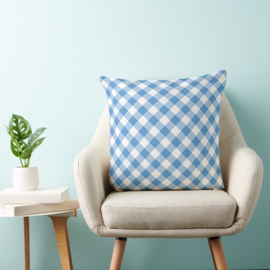 Coussin Plaid diagonal bleu-clair et blanc classique de (Chaise)