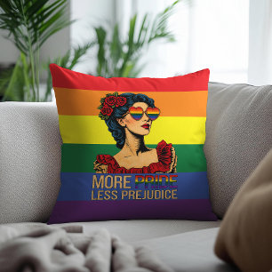 Coussin Plus de fierté moins de préjugés Mois de la fierté