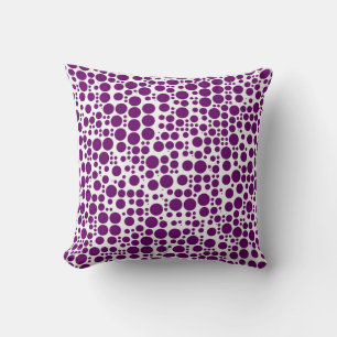 Coussin Pois violets sur Arrière - plan blanc